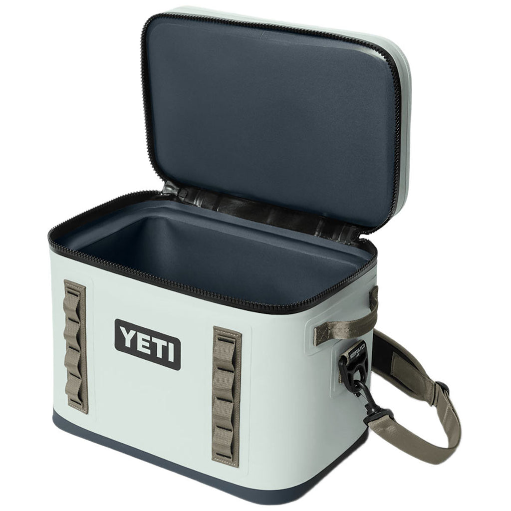 YETI Ridgeline Hopper Flip 18