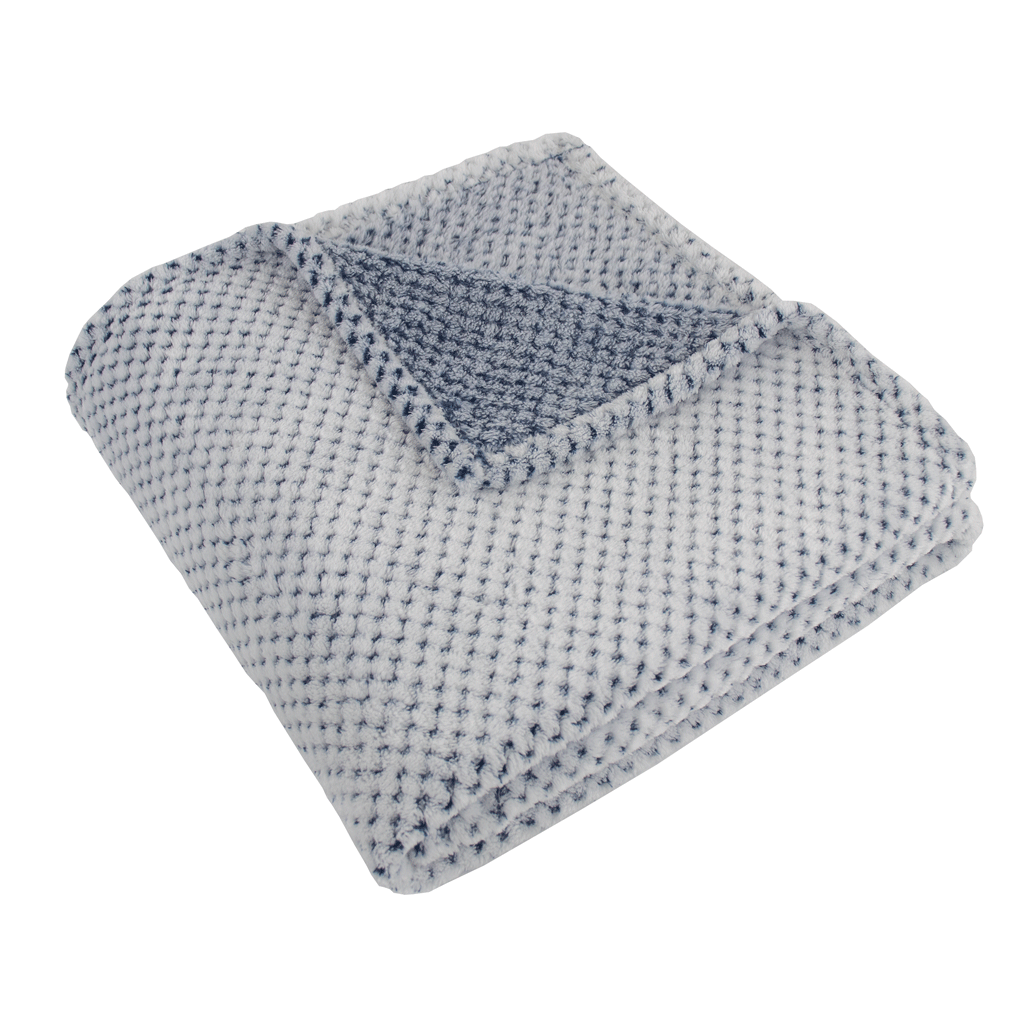 Zusa White with Navy Plush Siesta Blanket