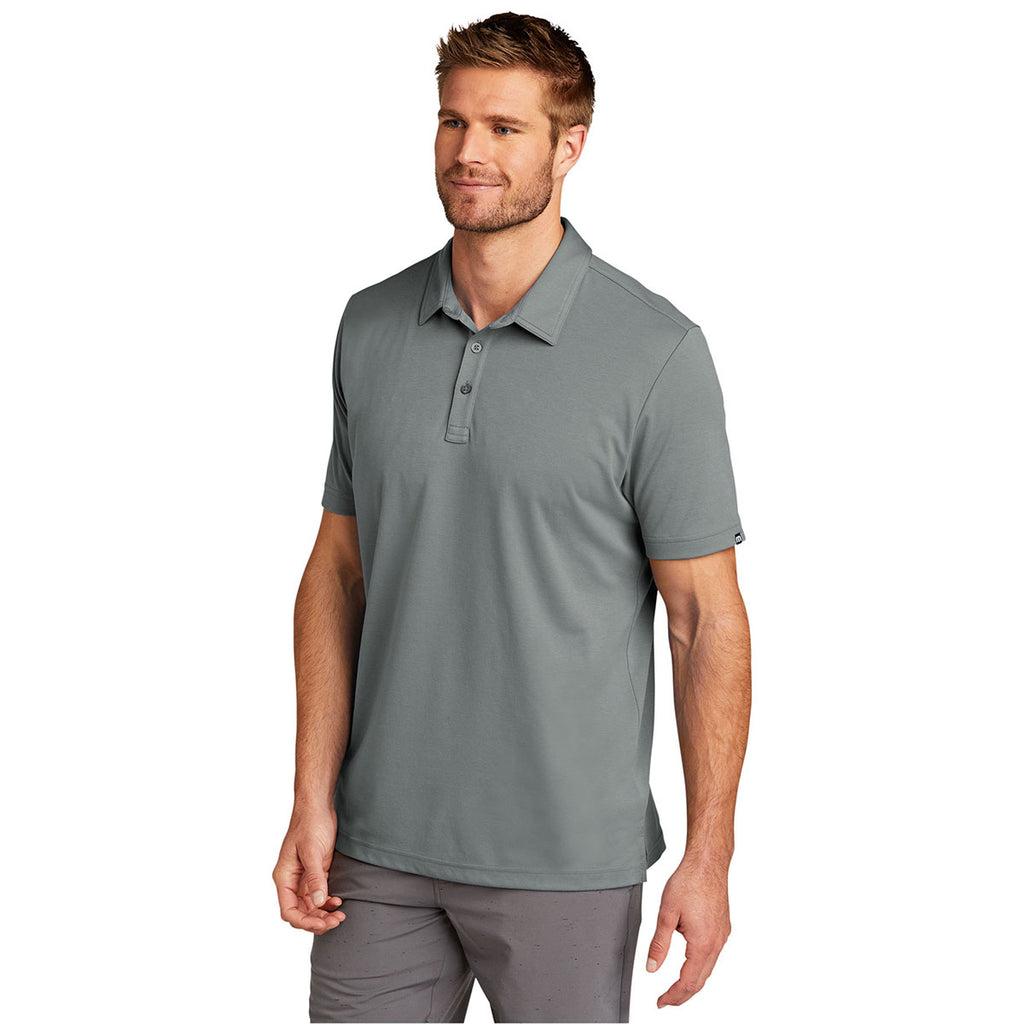 TravisMathew Men's Quiet Shade Grey Oceanside Solid Polo